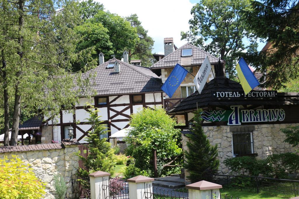 Eco Grill Hotel Restaurant Aquarius Lviv Exterior foto