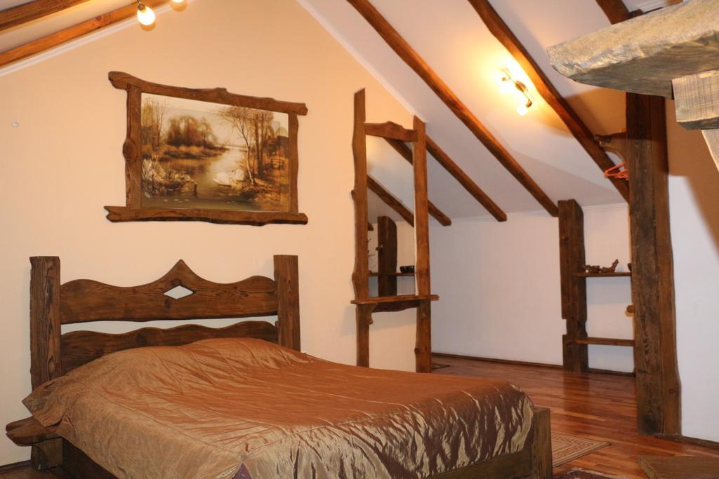 Eco Grill Hotel Restaurant Aquarius Lviv Quarto foto